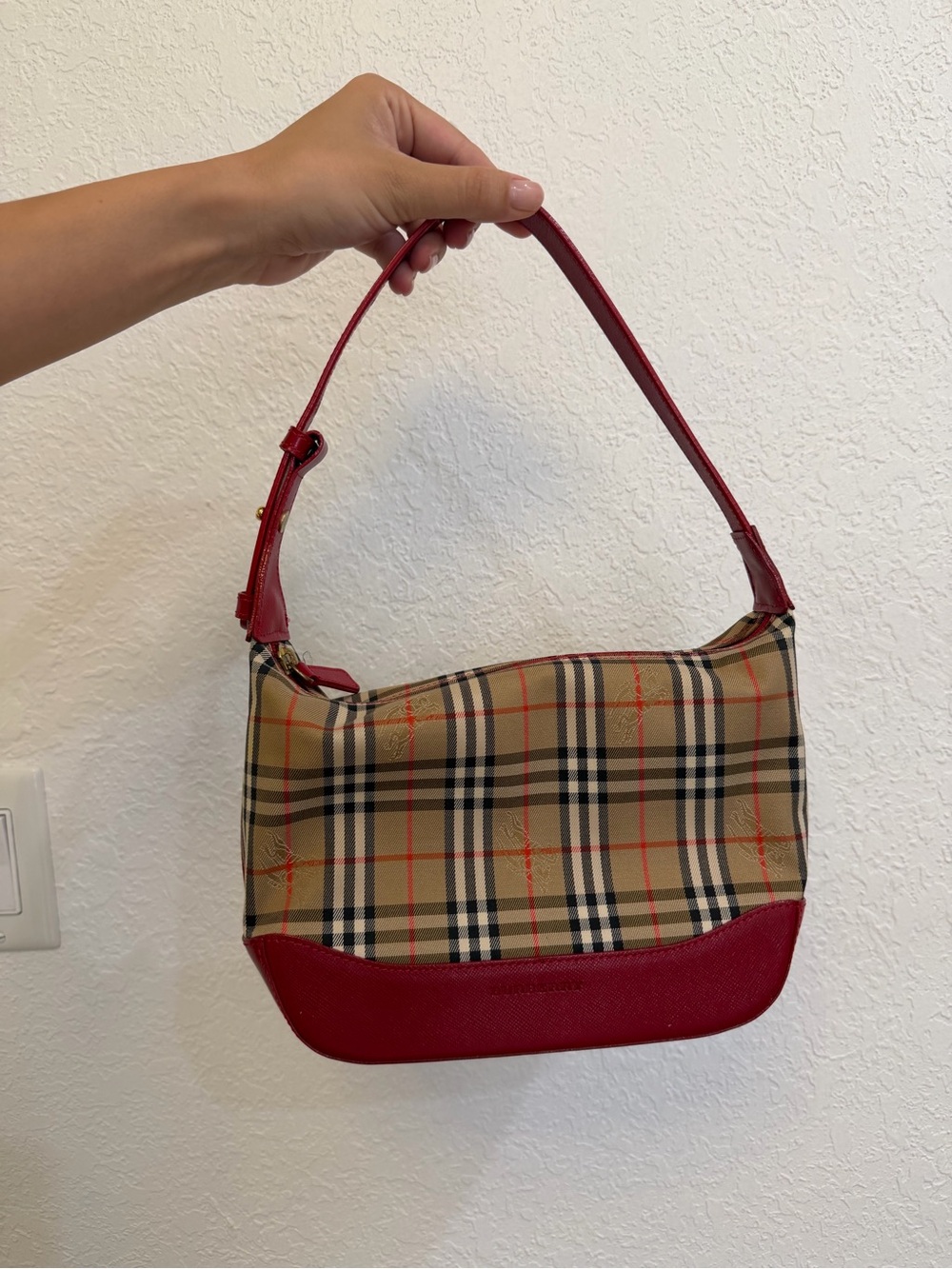 Burberry Beige Nova Check Shoulder Bag with Red Trim